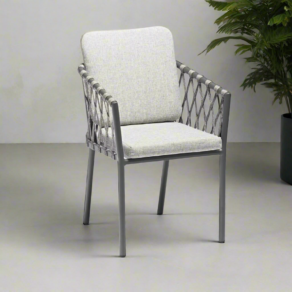 كرسي مطاعم وكافيهات من الحديد المشدود بأحبال رمادية مع قماش ووتر بروف مقاوم للعوامل الجوية