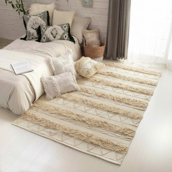 Handmade Wool Rug in Off-White and Beige Shades – Model KHM-003 from Oscar Furniture