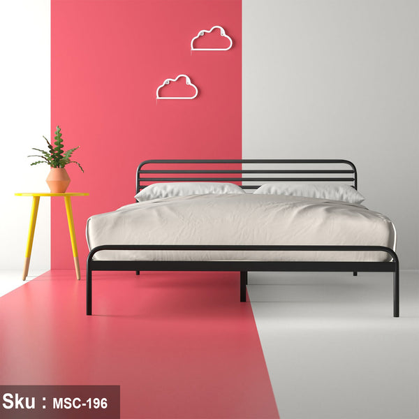 Electrostatic painted iron bed