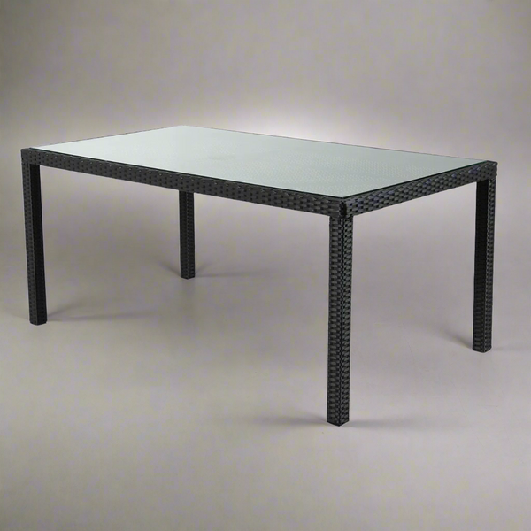 طاولة فيولنر للديكور الخارجي