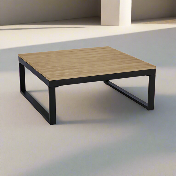 طاولة رامبو خشب زان للديكور الخارجي