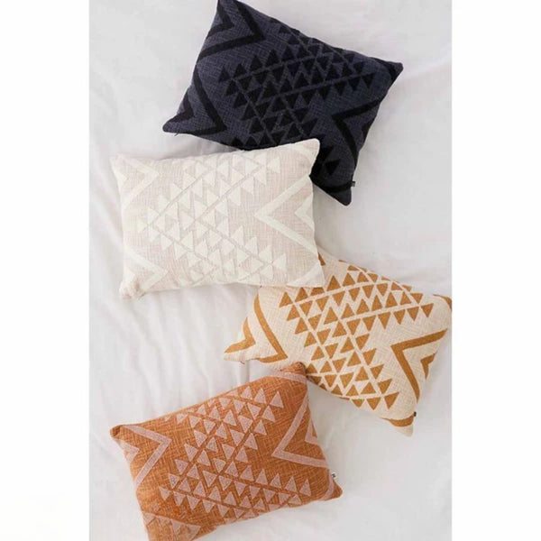 Set of 4 wool cushions - RAZ-141