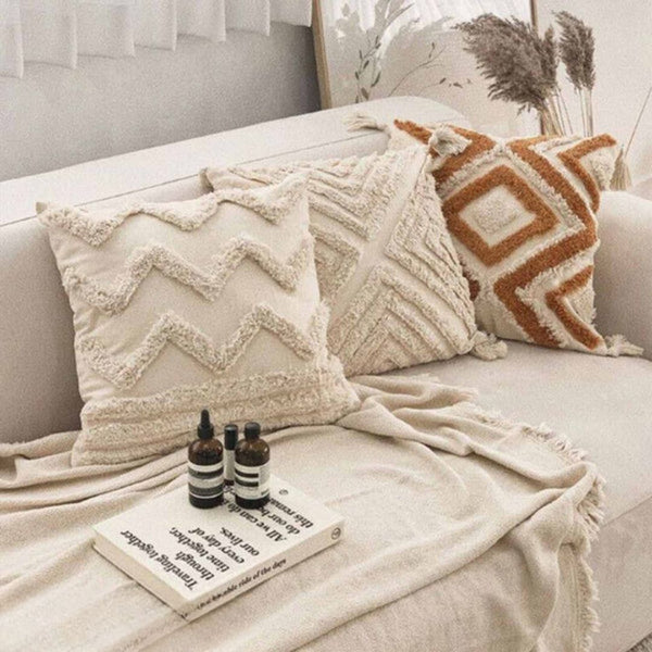Linen cushion - RAZ-156