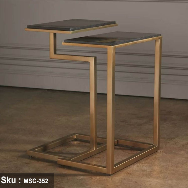 جريتا ترابيزة جانبية حديد دهان الكتروستاتيك - اوسكار رتان