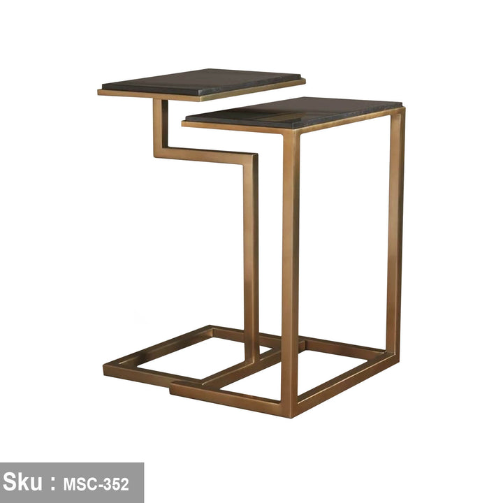 جريتا ترابيزة جانبية حديد دهان الكتروستاتيك - اوسكار رتان