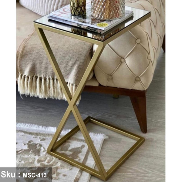 روجا ترابيزة جانبية 50 * 40 زجاج - اوسكار رتان