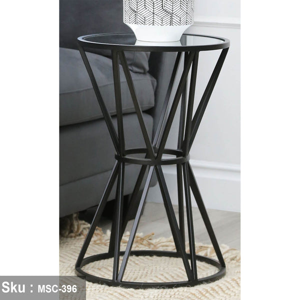 فانيسا ترابيزة جانبية 50 * 40 زجاج  - اوسكار رتان