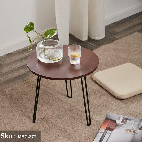 ليزا ترابيزة جانبية 50 * 45 خشب MDF - اوسكار رتان