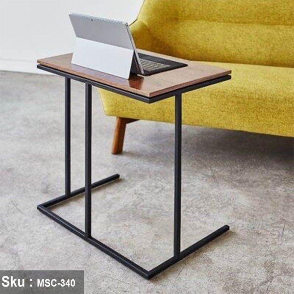 ماركا ترابيزة جانبية 50 * 50 خشب MDF - اوسكار رتان